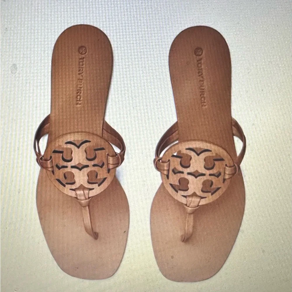 VGUC Tory Burch Tan Miller Logo Thong Sandals Size 11